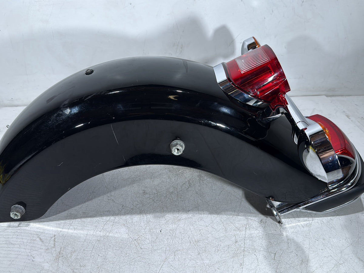 2010 Harley Electra Glide Touring Ultra OEM Rear Wheel Fender & Turn Signals Bar