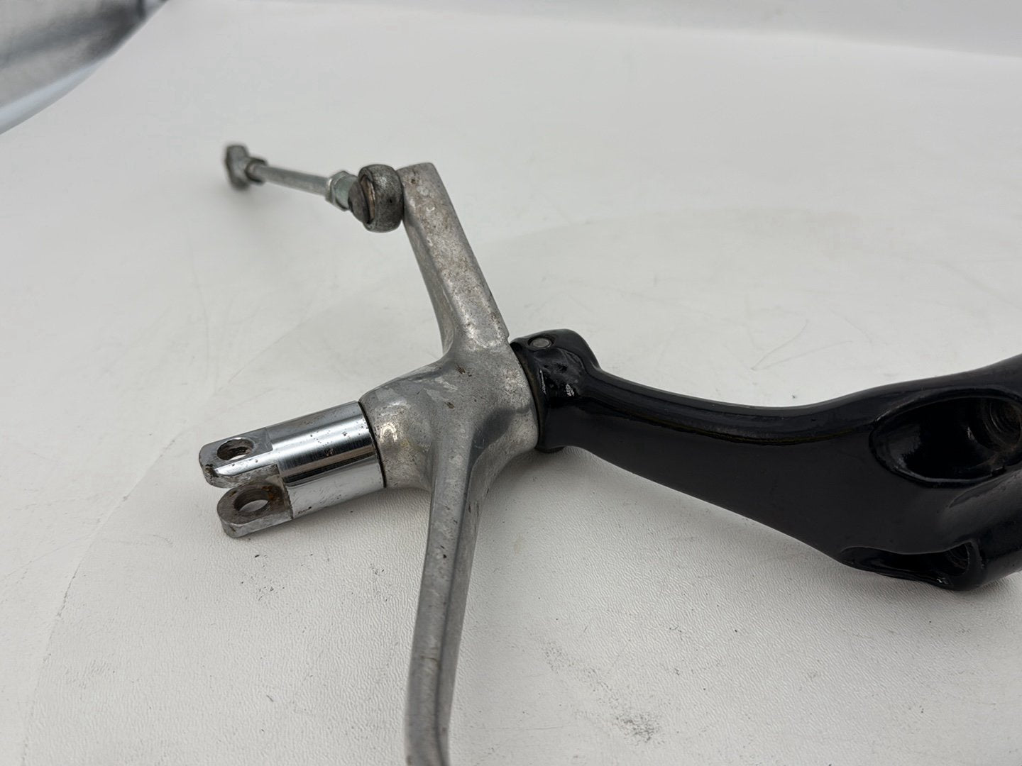 2004 - 2013 Harley-Davidson Sportster 883 Custom Left Right Foot Brake Control Pegs  	42651-04