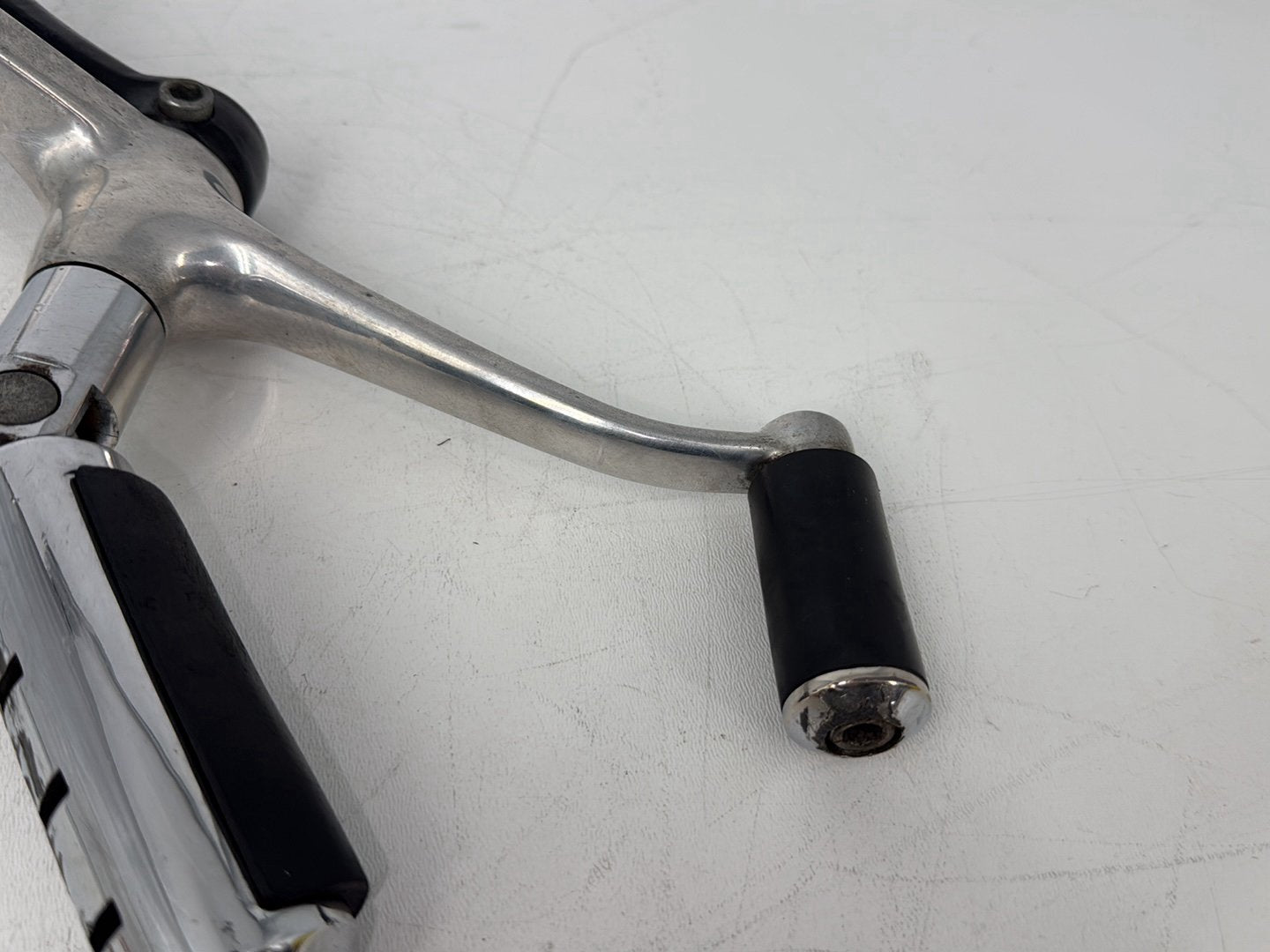 2005 Harley Sportster XL883C 883 Custom OEM Left Driver Foot Controls Peg Rest