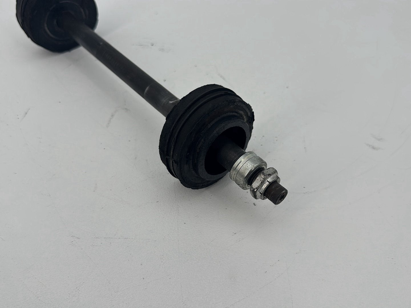 1999 - 2006 Harley-Davidson Touring Electra Glide Classic Rear Fork Swingarm Pivot Bolt Shaft  	47492-89A