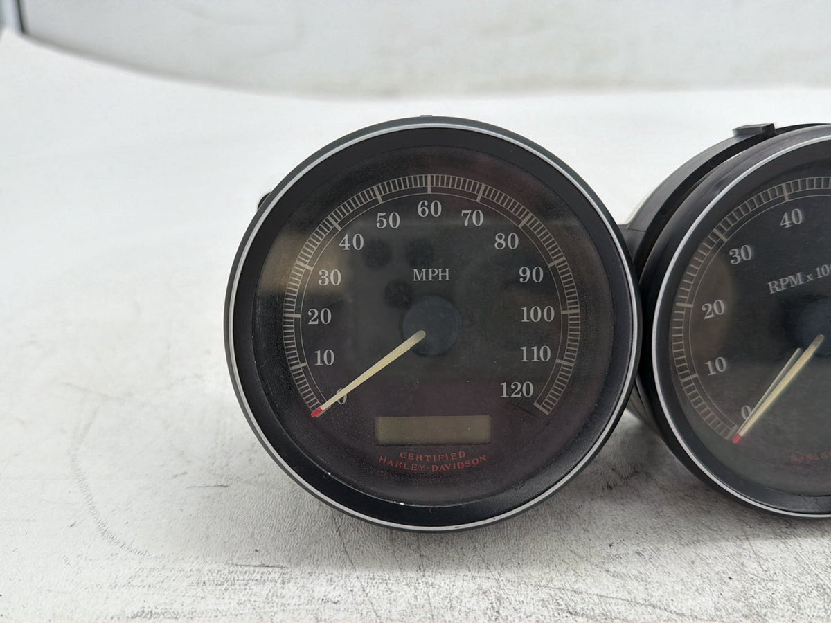 05 Harley Electra Glide Touring Ultra Air Oil Volt Fuel Tacho Speedo Gauges 45K