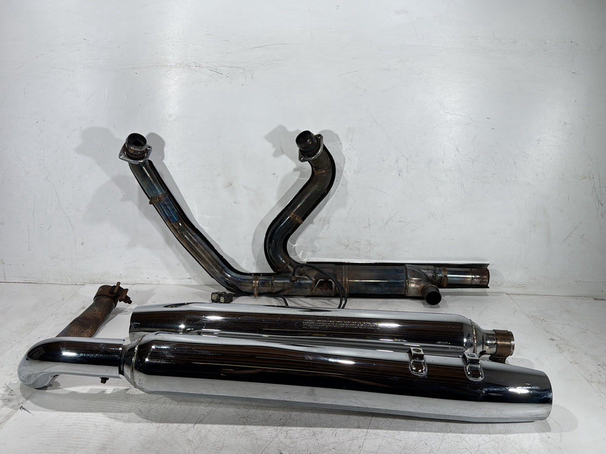 2011 Harley Electra Glide Touring Ultra OEM Exhaust Header Pipes Muffler