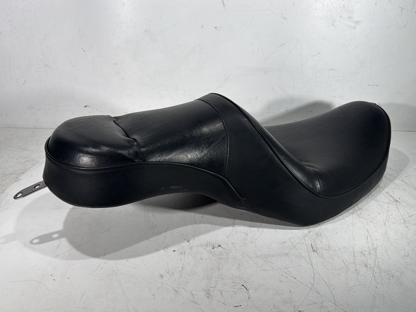 2003 Harley Dyna Wide Glide FXDWG OEM Passenger Rider Driver Seat Saddle
