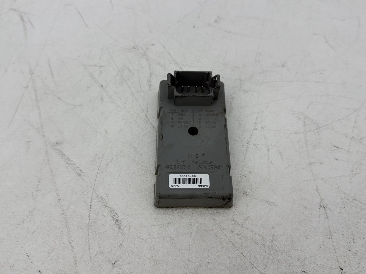 2000 Harley Touring FLHTCI Electra Glide Classic OEM Turn Signal Computer Module TSM
