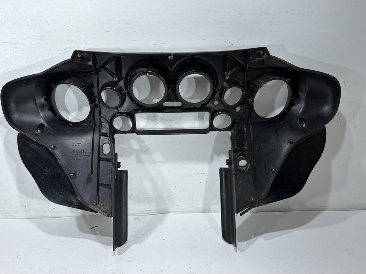 2000 Harley Electra Glide Touring Ultra OEM Front Inner Batwing Fairing Cover