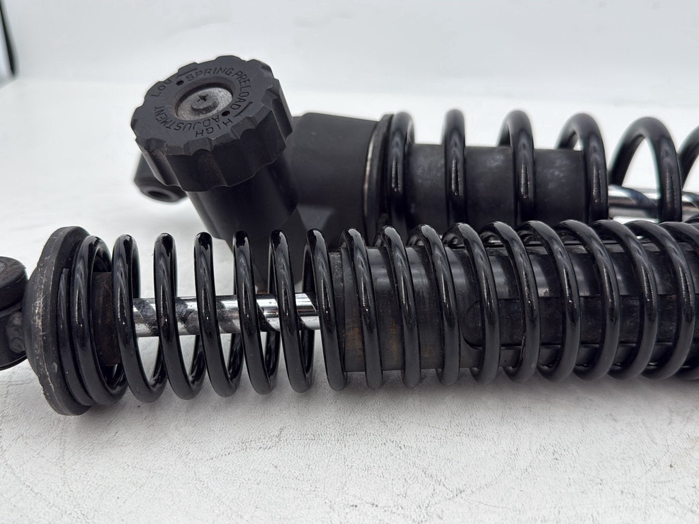 2015 Harley Touring FLHXS Street Glide OEM Rear Left Right Shock Absorbers