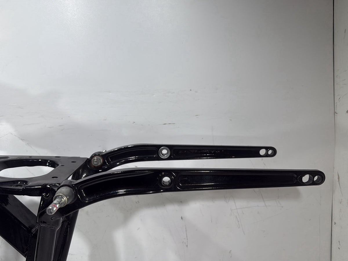 2009 Harley Dyna Street Bob FXDB OEM Body Main Frame Chassis 29 Degree CLN CLR