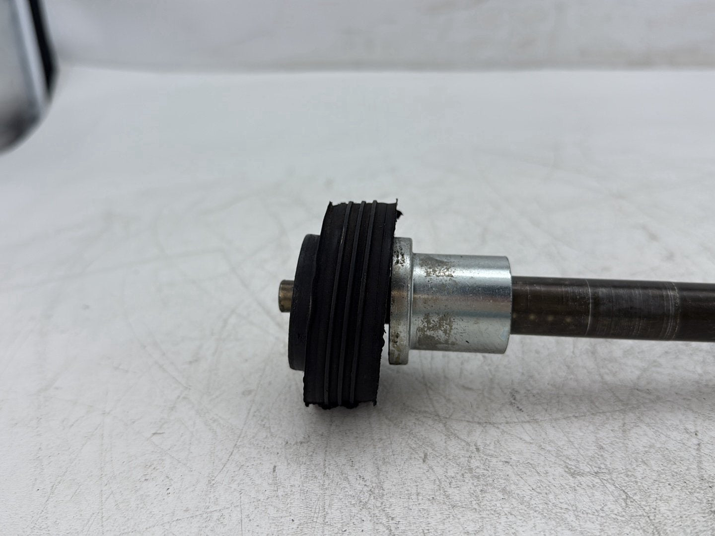 2005 Harley Electra Glide Touring Ultra FLHTCUI OEM Rear Fork Swingarm Pivot Bolt Shaft