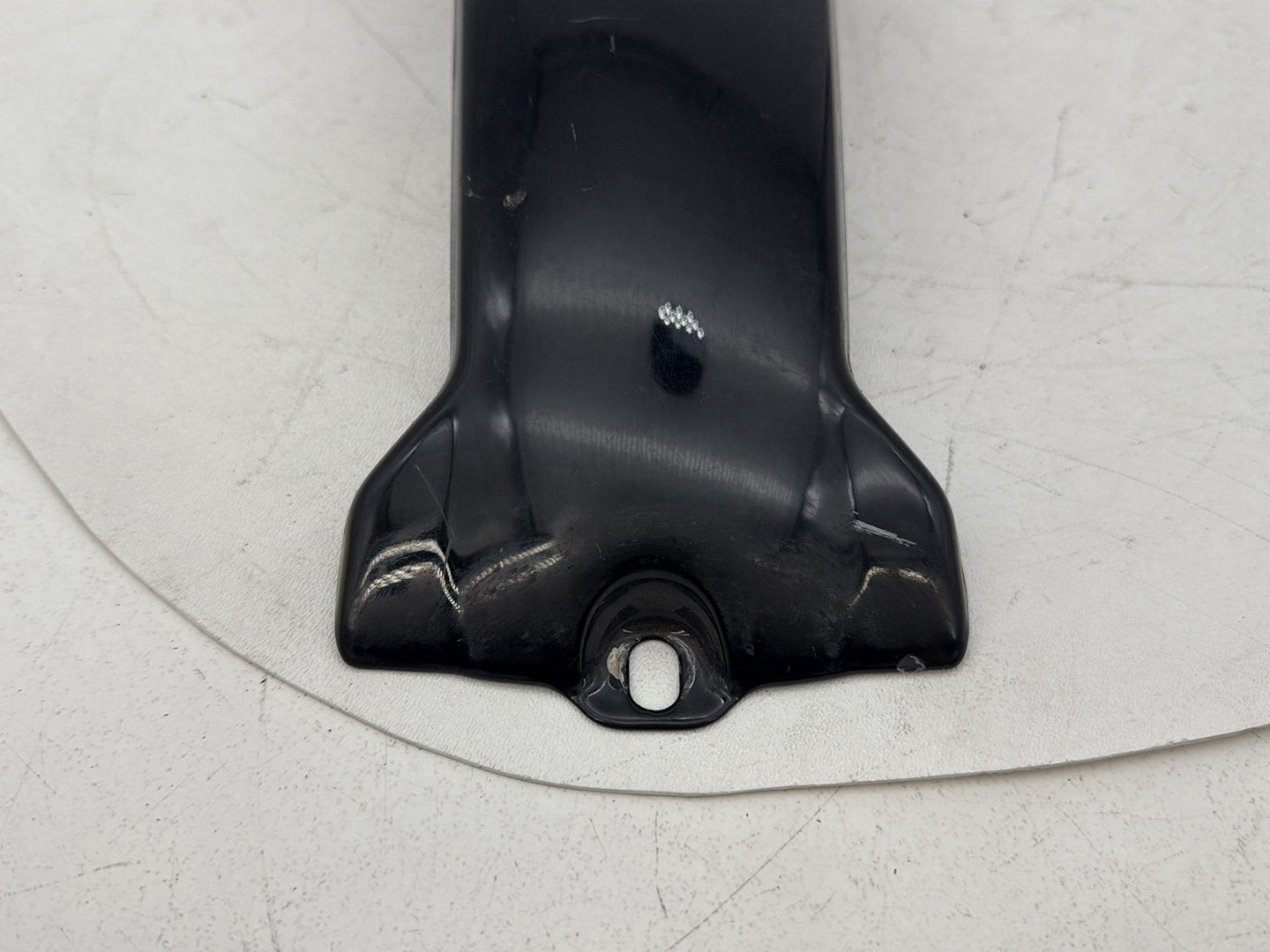 2007 - 2012 Harley-Davidson Dyna Super Glide Fuel Gas Tank Dash Console NOKey 61693-05DH