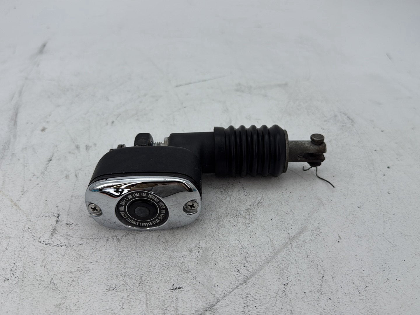 2003 Harley Electra Glide Touring Ultra FLHTCUI OEM Rear Brake Master Cylinder Reservoir