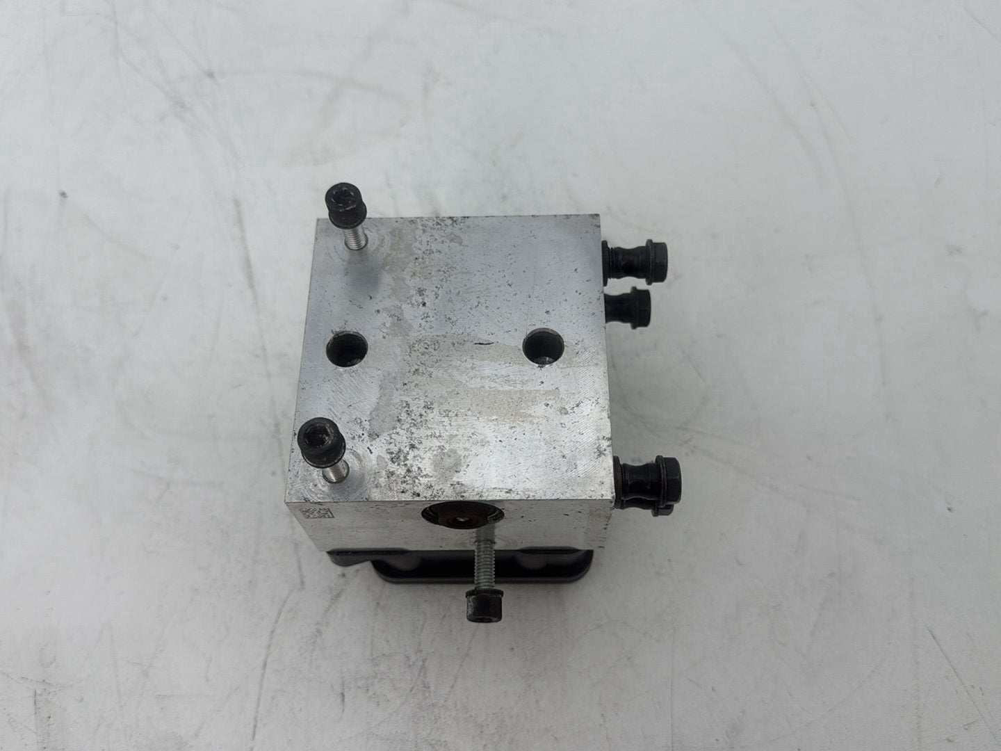 2011 Harley Electra Glide Ultra FLHTK OEM ABS Brake Pump &amp; Control Module