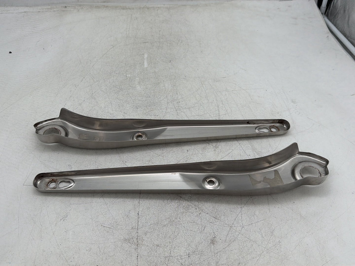 2007 Harley Dyna Street Bob FXDB OEM Rear Left Right Fender Struts Bracket