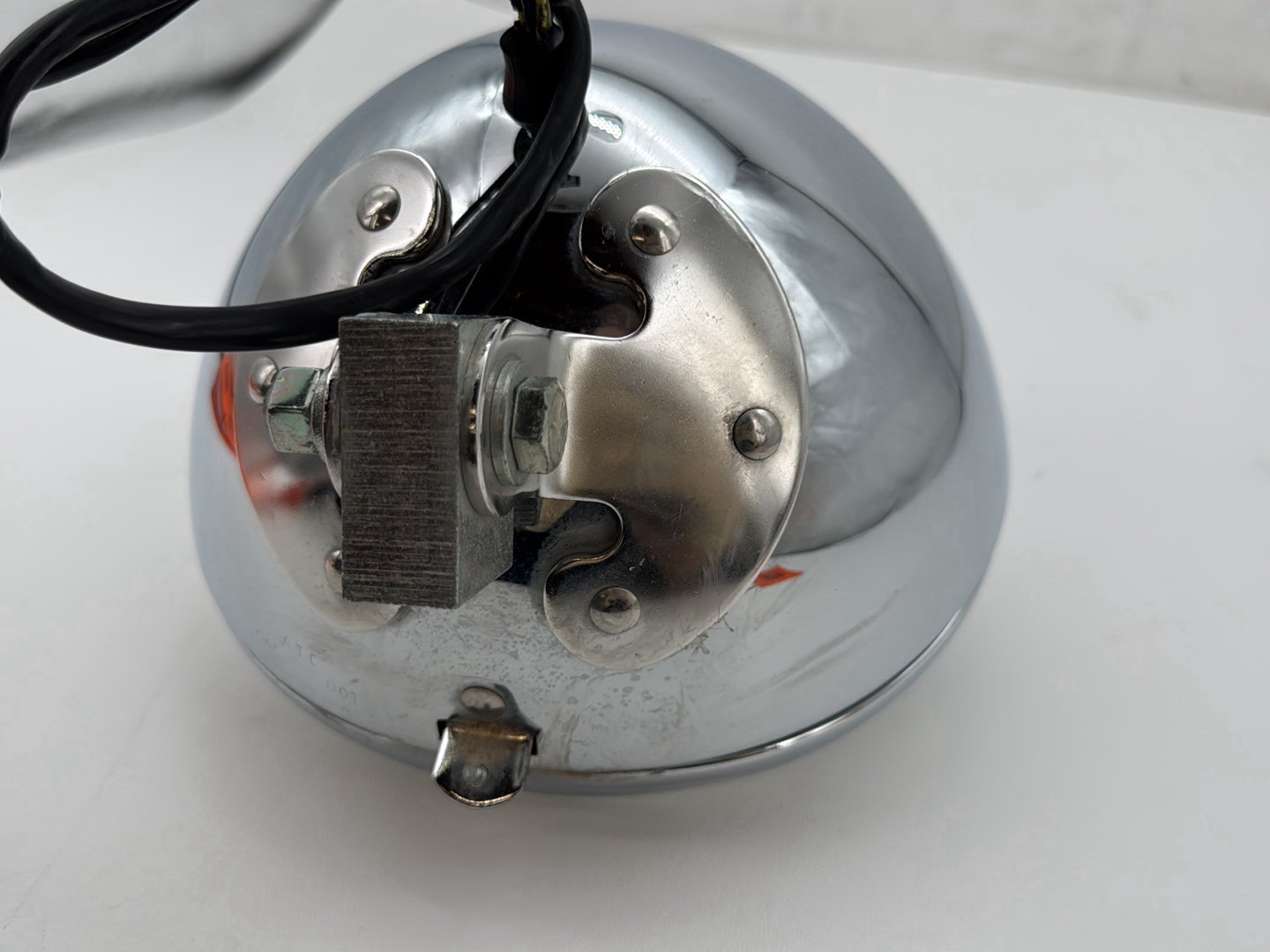 2008 Harley Softail Deluxe FLSTN OEM Headlight Headlamp Head Light Halogen