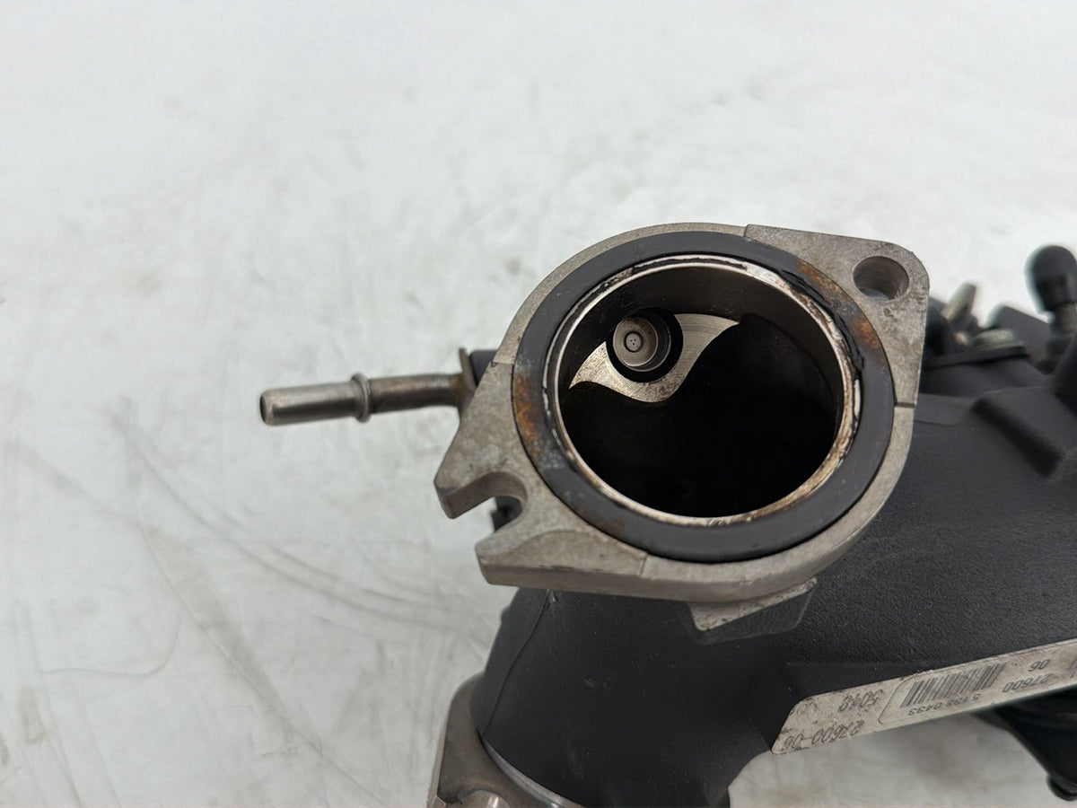 06 Harley Touring Electra Glide Classic OEM Engine Intake Manifold Throttle Body