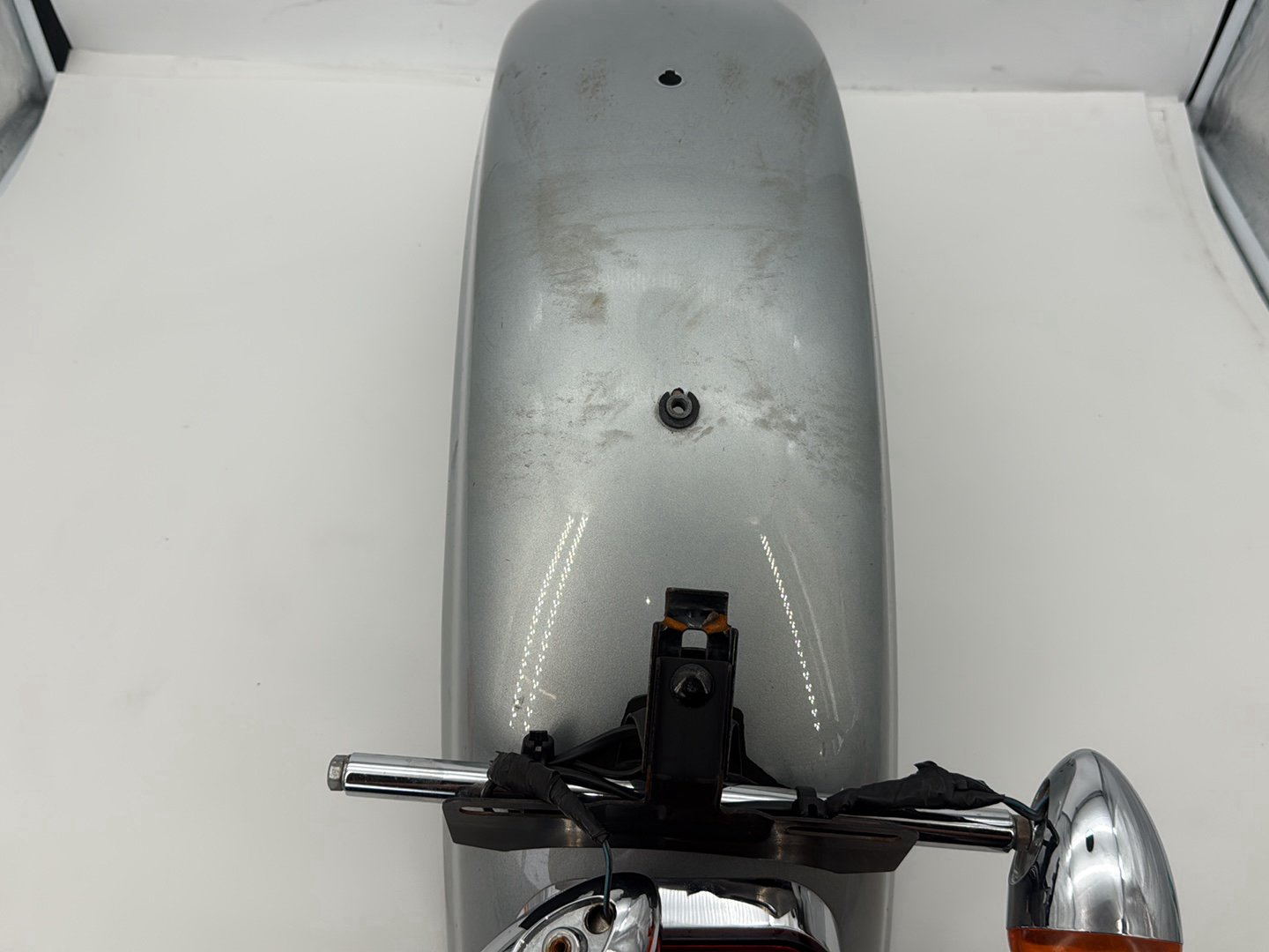 2014 Harley Sportster XL883L 883 SuperLow OEM Rear Wheel Fender Turn Signal Indicators