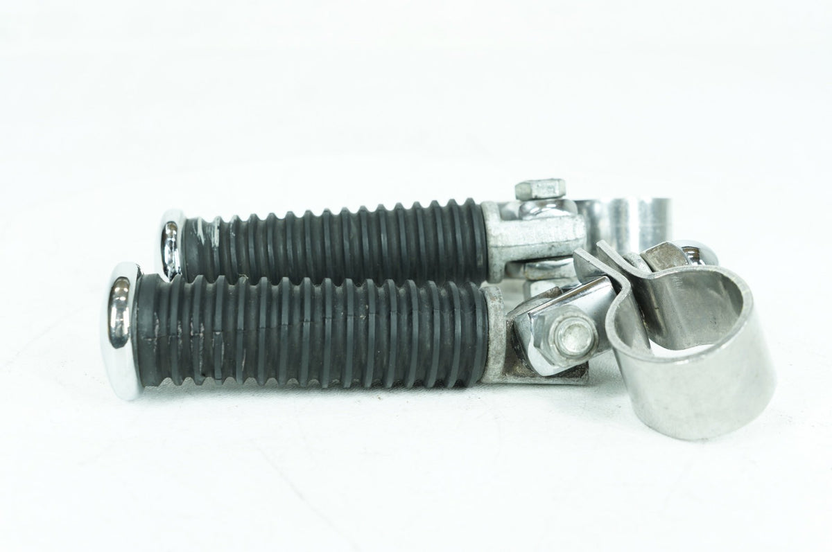 1999 - 2006 Harley-Davidson Touring Electra Glide Classic Front Right Left Highway Foot Pegs 50907-69A