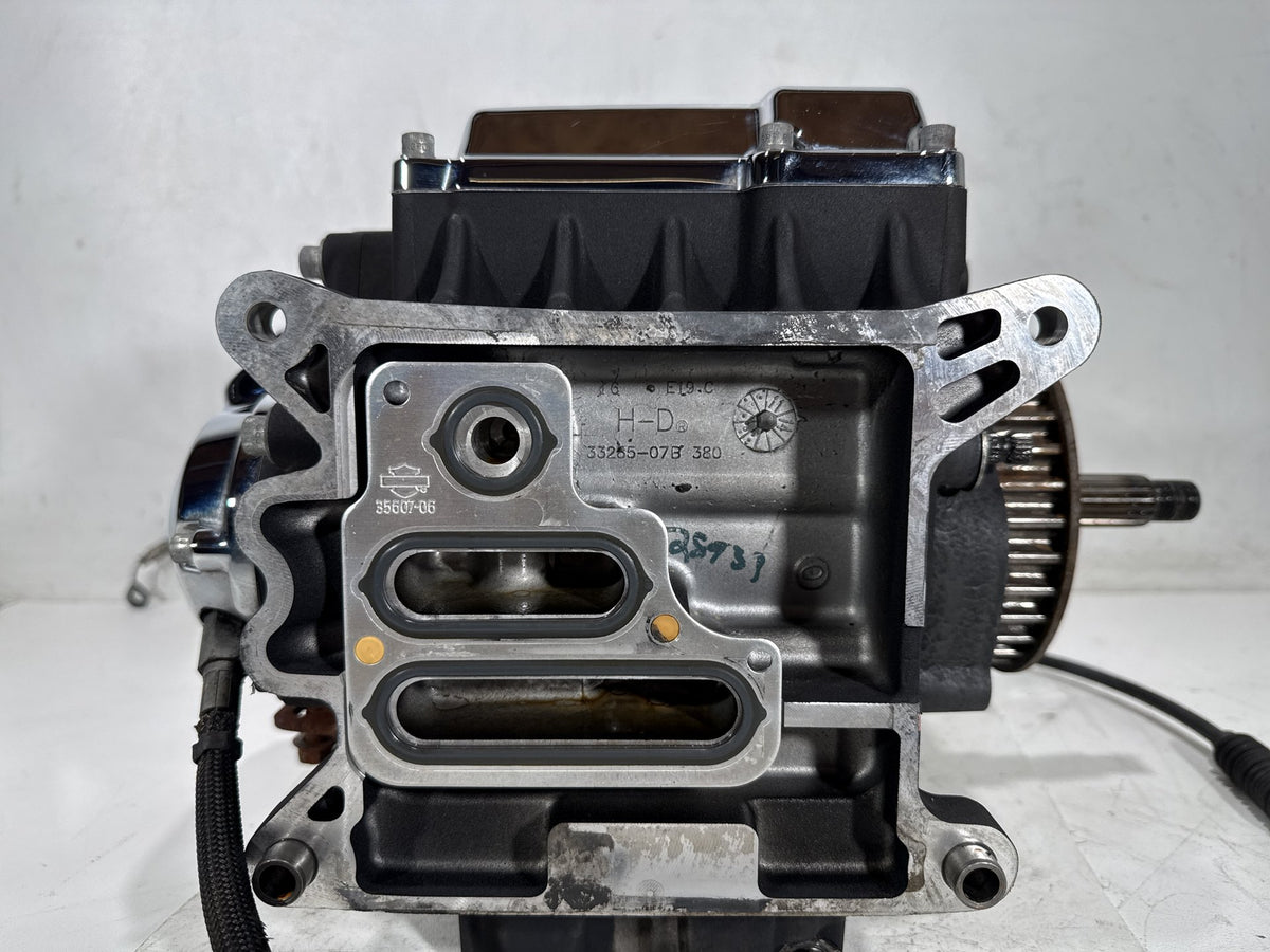 2011 Harley Road King Touring FLHR OEM 6 Speed Transmission Gearbox