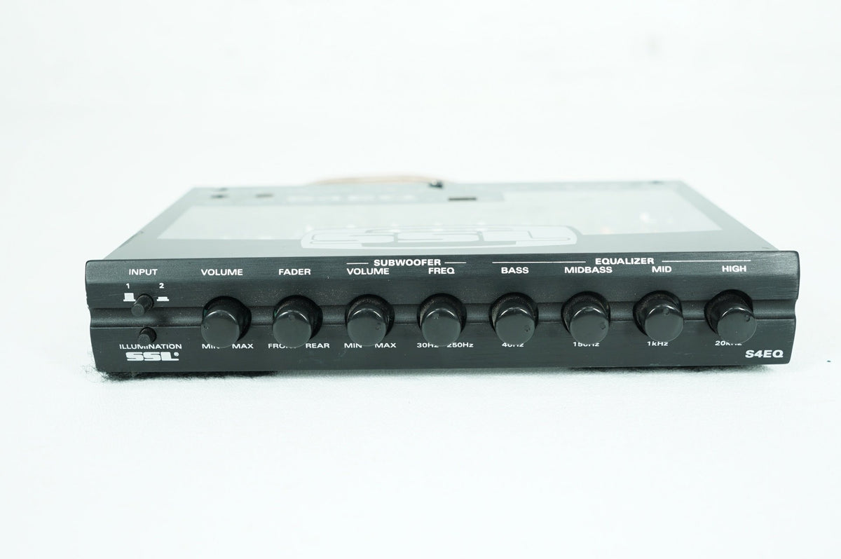 2005 Harley Touring FLHT Electra Glide OEM Sound Audio Stereo Equalizer EQ