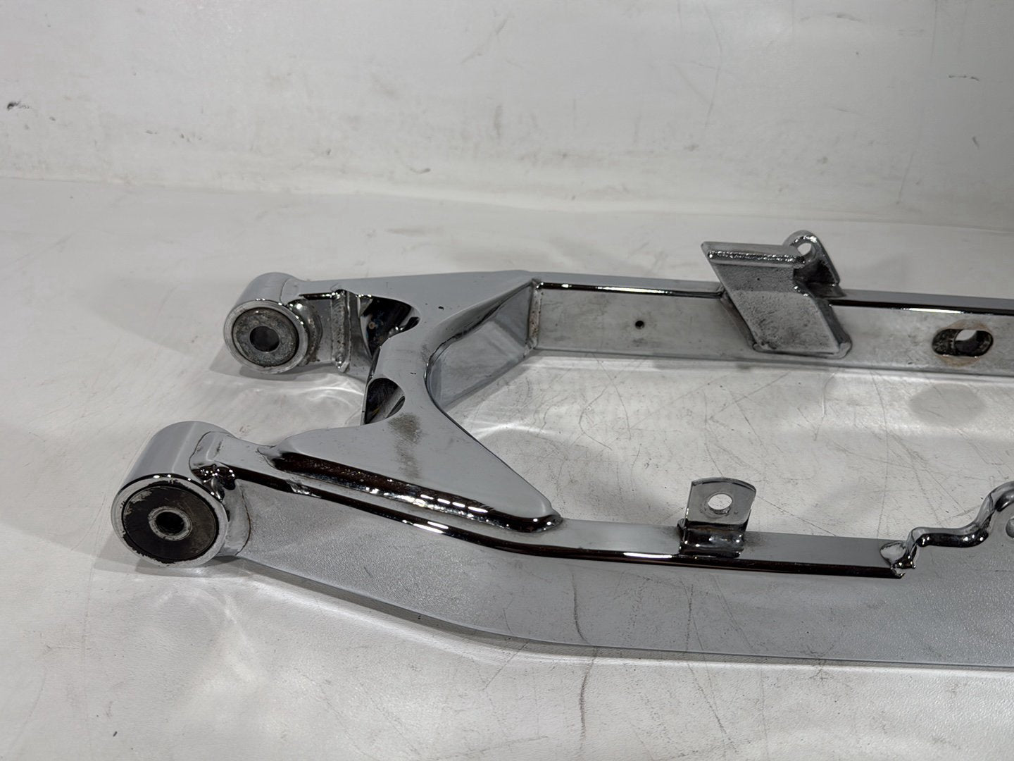 2000 Harley Dyna FXDWG Wide Glide OEM Rear Fork Swingarm Swing Arm