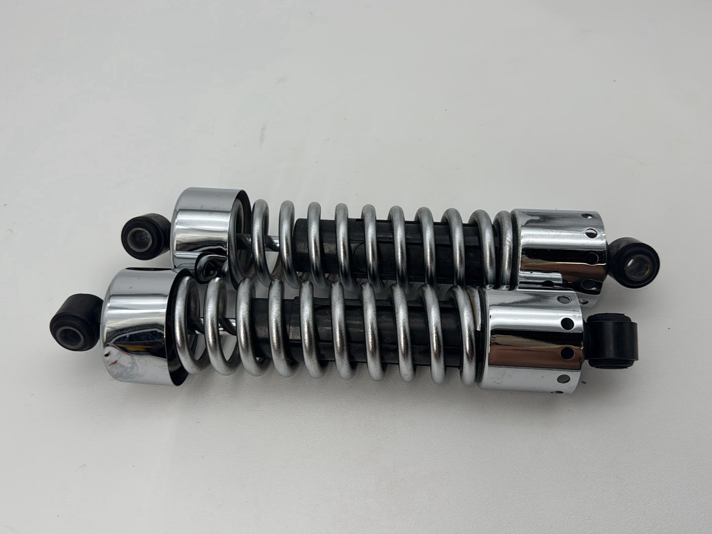 1999 - 2006 Harley-Davidson Dyna Wide Glide Rear Left Right Shock Absorbers 54512-90A