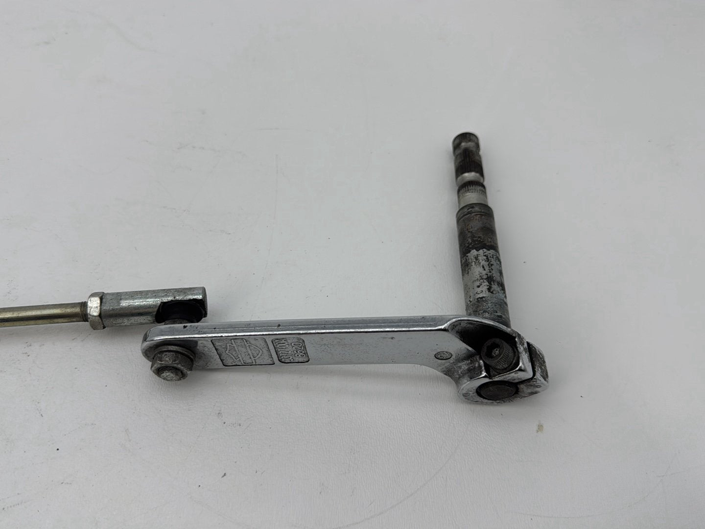 2007 - 2012 Harley-Davidson Touring Road Glide Gear Shifter Lever w/ Rod linkage 33709-82A