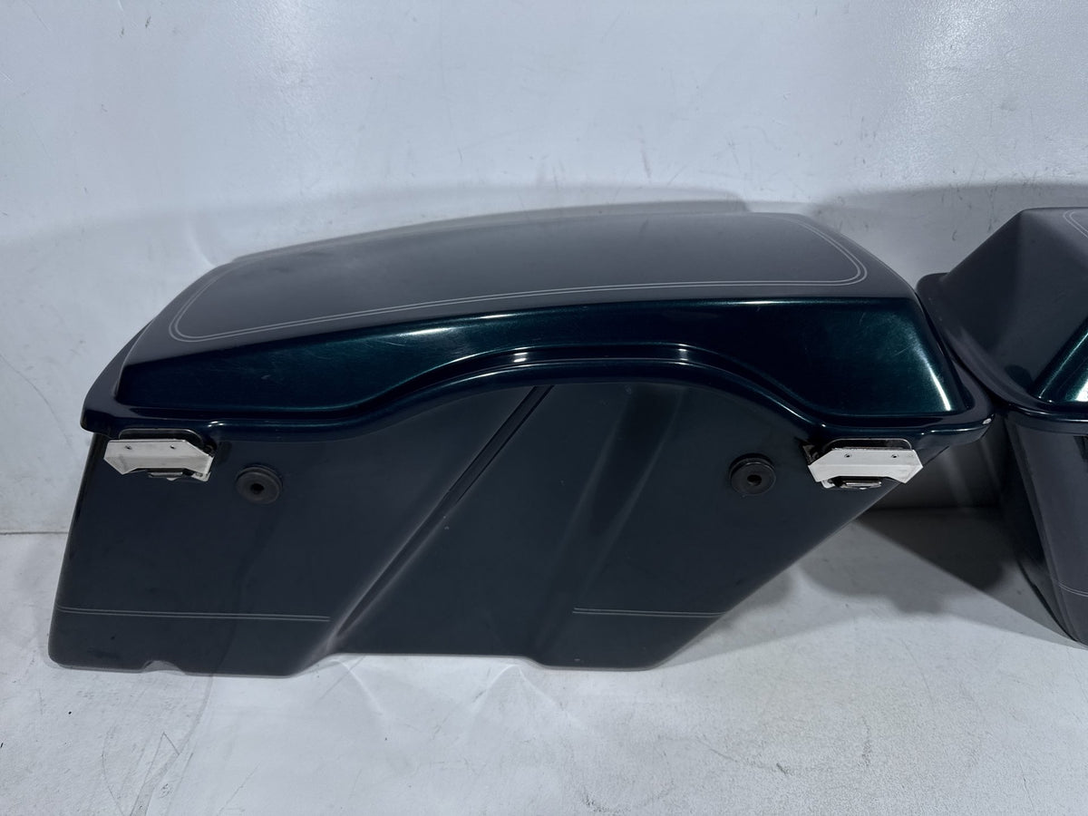01 Harley Electra Glide Touring Classic OEM Left Right Saddlebags Luggage NOKey