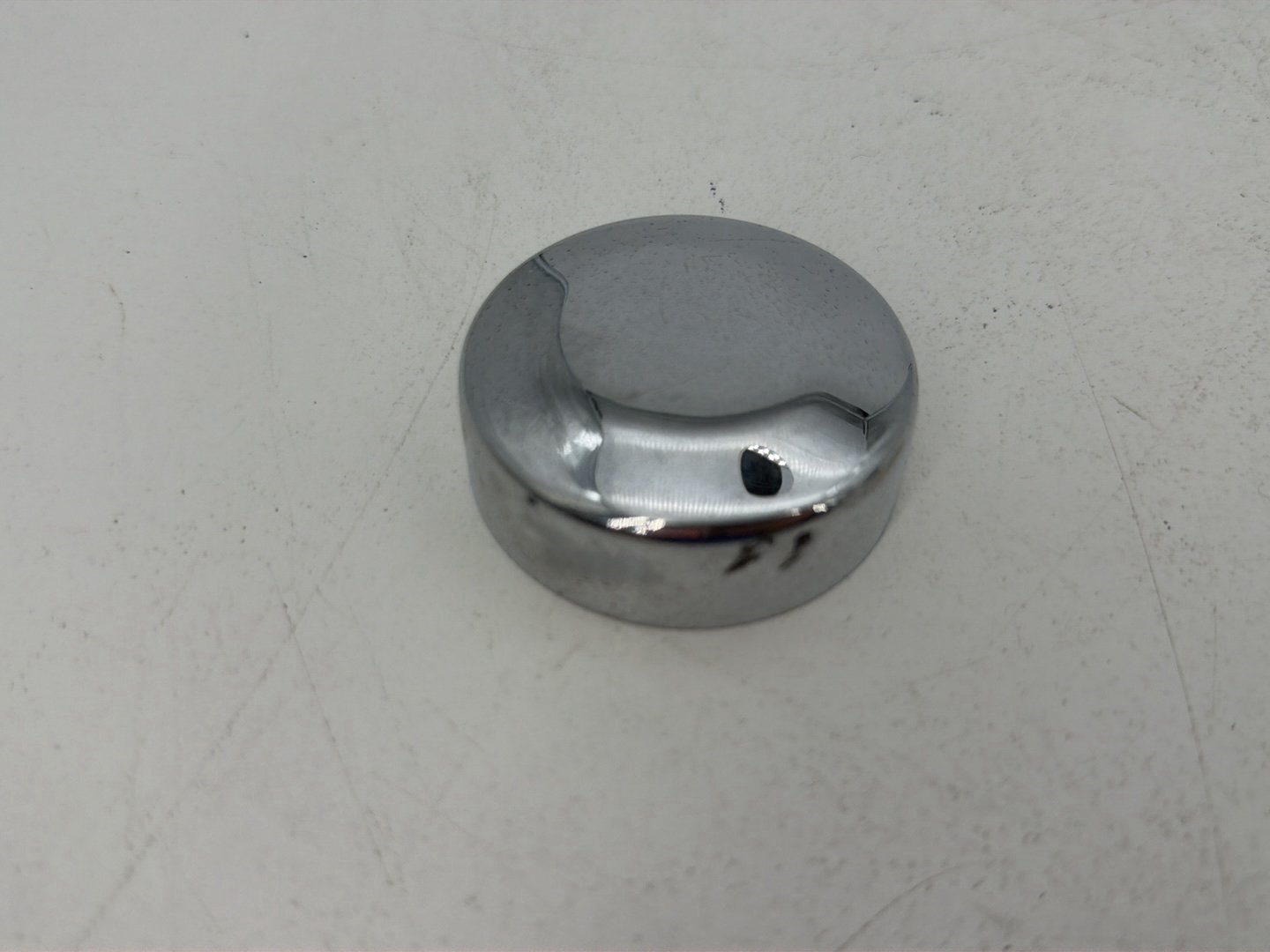 1986 - 1998 Harley-Davidson Softail Heritage Classic Front 1 Fork Tube Slider Guard Cover 45670-80A