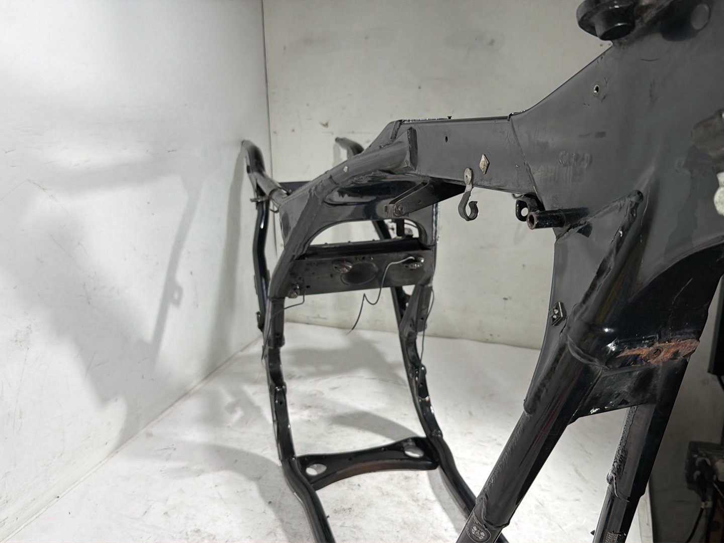 1994 Harley Electra Glide Touring Classic OEM Body Main Frame Chassis SLVG