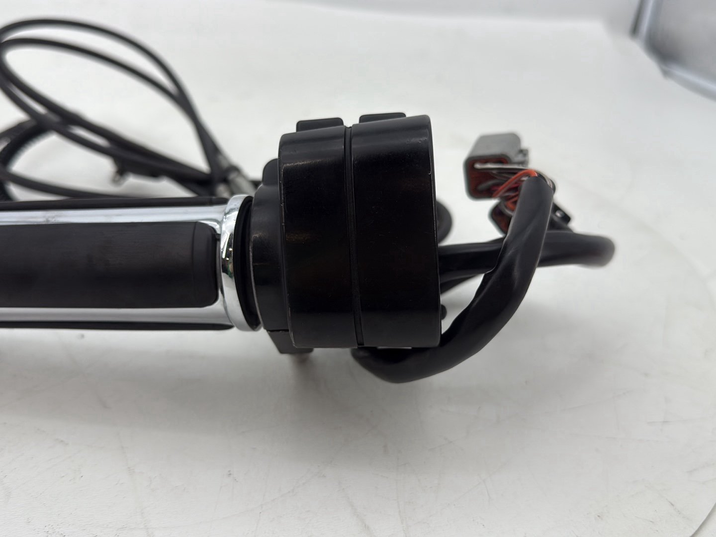1995 Harley Touring FLHTCI Electra Glide Classic OEM Right Engine Start Kill Switches Controls