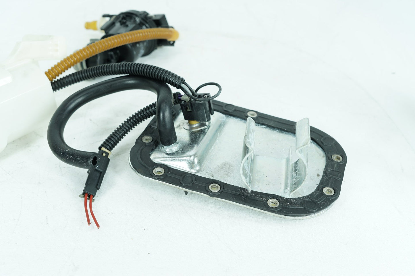 2007 - 2017 Harley-Davidson Softail Fat Boy Fuel Pump Gas Gasoline Petrol Sending 75141-11