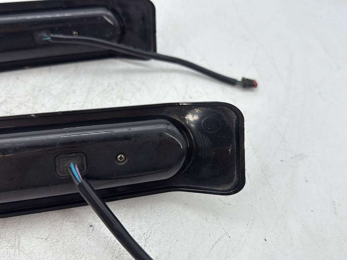2018 Harley Electra Glide Touring Ultra Front Left Right Turn Signal Indicators
