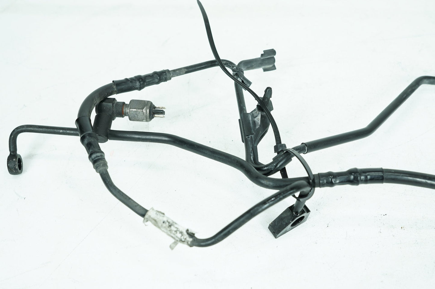 2008 - 2016 Harley-Davidson Touring Electra Glide Ultra Rear Brake Hose Line Pipe ABS 41800012