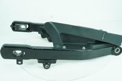 2007 - 2013 Harley-Davidson Dyna Street Bob Rear Fork Swingarm Swing Arm 47820-06