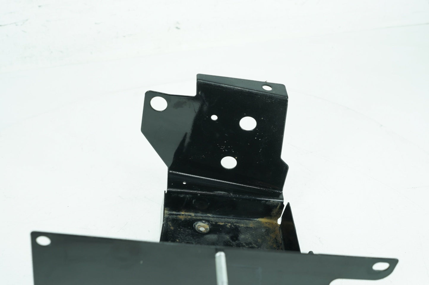 2000 - 2006 Harley-Davidson Touring Road King Custom Battery Tray Bracket Holder Carrier 66281-02A