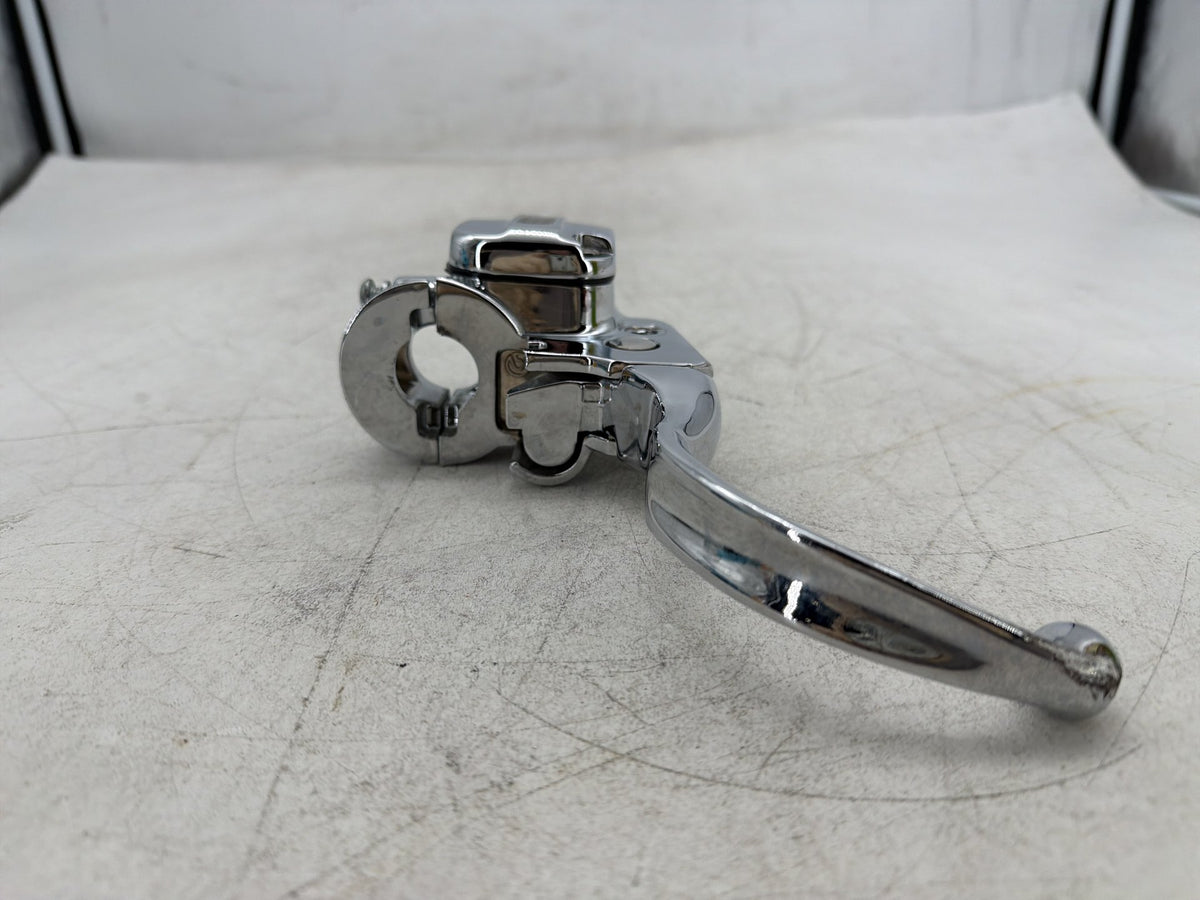 09 Harley Electra Glide Touring CVO OEM Front Right Brake Lever Master Cylinder