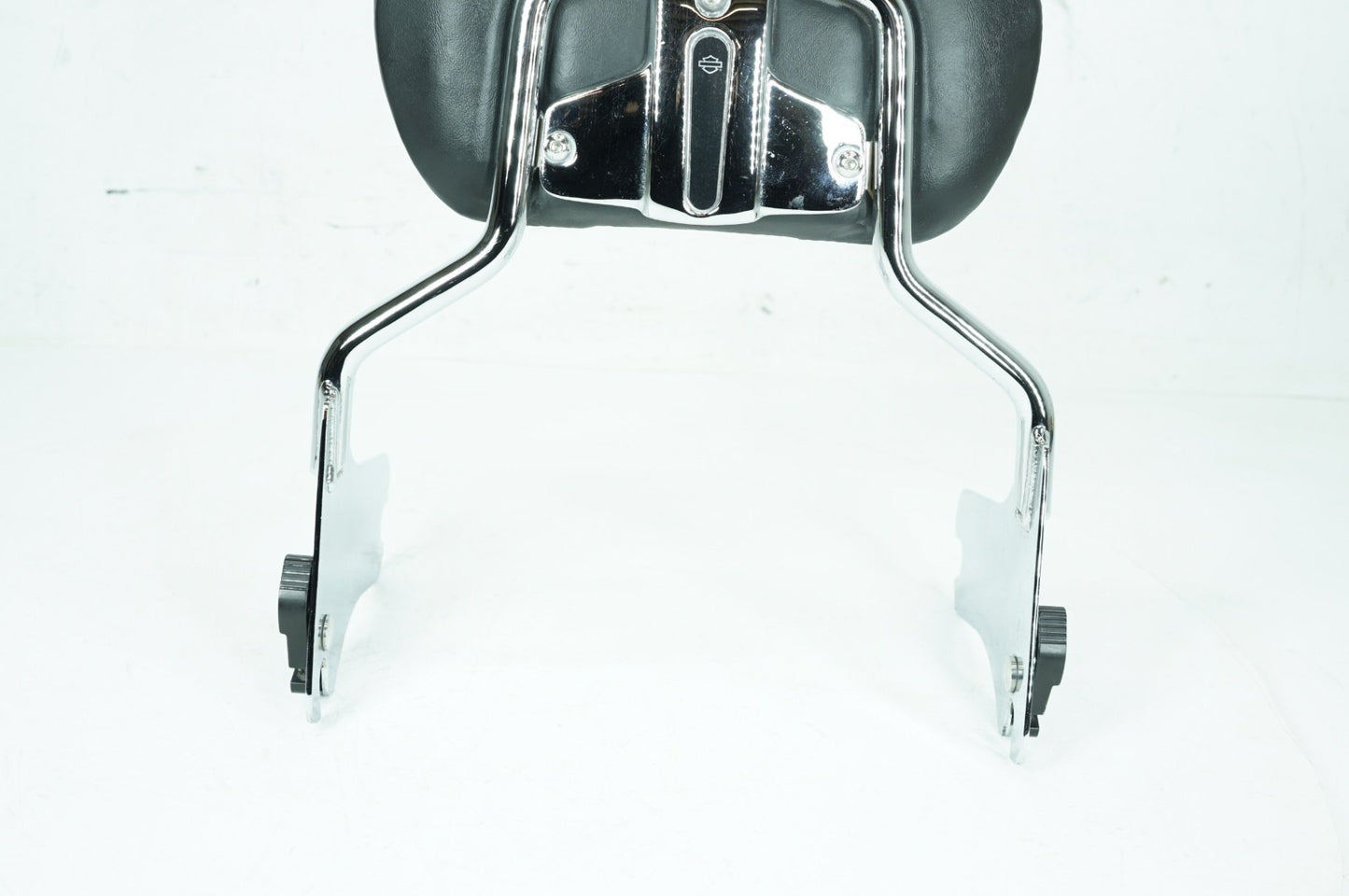 2000 - 2006 Harley-Davidson Touring Road King Custom Rear Sissy Bar w/ Backrest Cushion Pad 52933-97C
