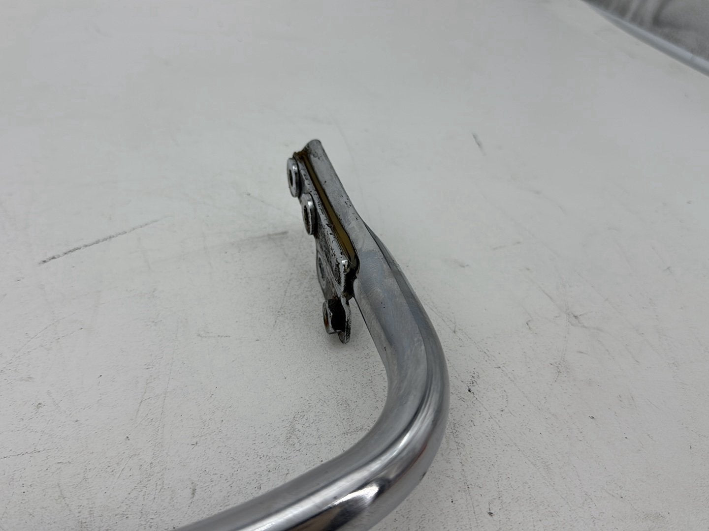 2007 Harley Street Glide Touring FLHX OEM Rear License Plate Support Bar Holder