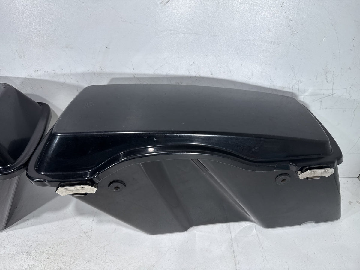 2013 Harley Street Glide Touring FLHX OEM Left Right Saddlebags Luggage NOKey