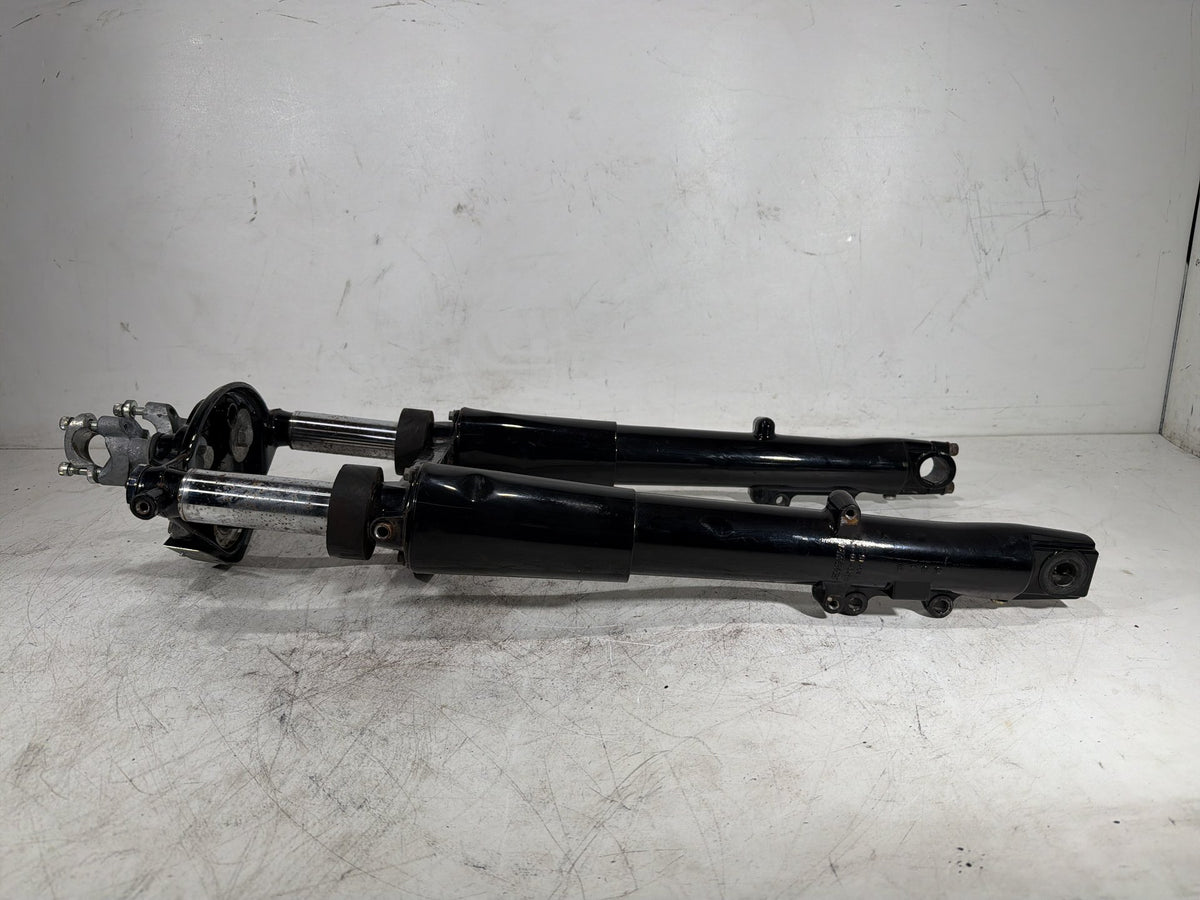 2006 Harley Electra Glide Touring Classic OEM Front Triple Tree Set & LH RH Fork Legs Sliders