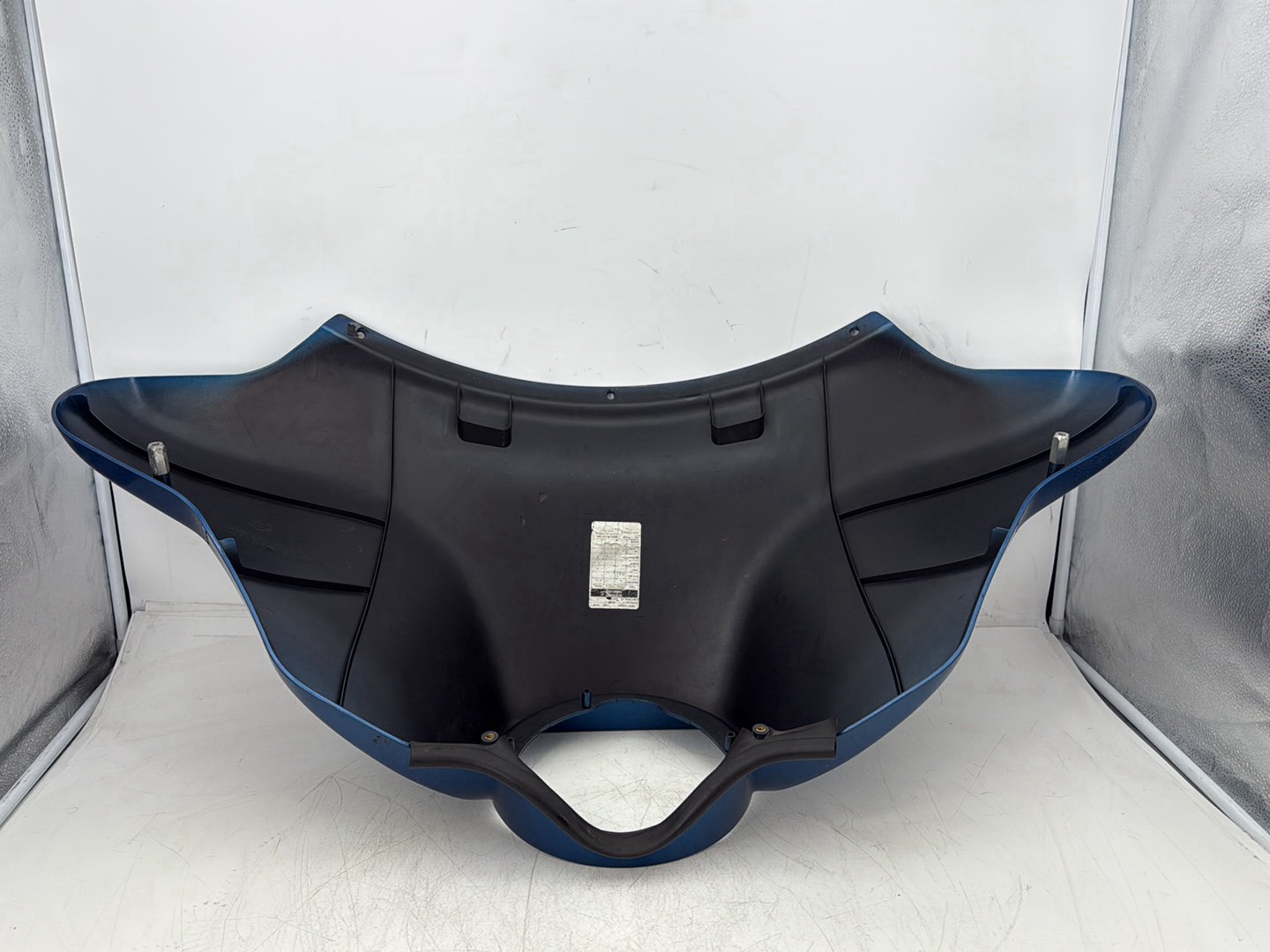 2006 Harley Electra Glide Touring Classic FLHTCI OEM Front Outer Batwing Fairing Cover