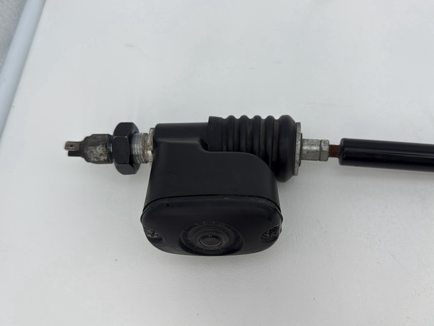 2007 - 2017 Harley-Davidson Dyna Wide Glide Rear Brake Master Cylinder Reservoir 42474-06B