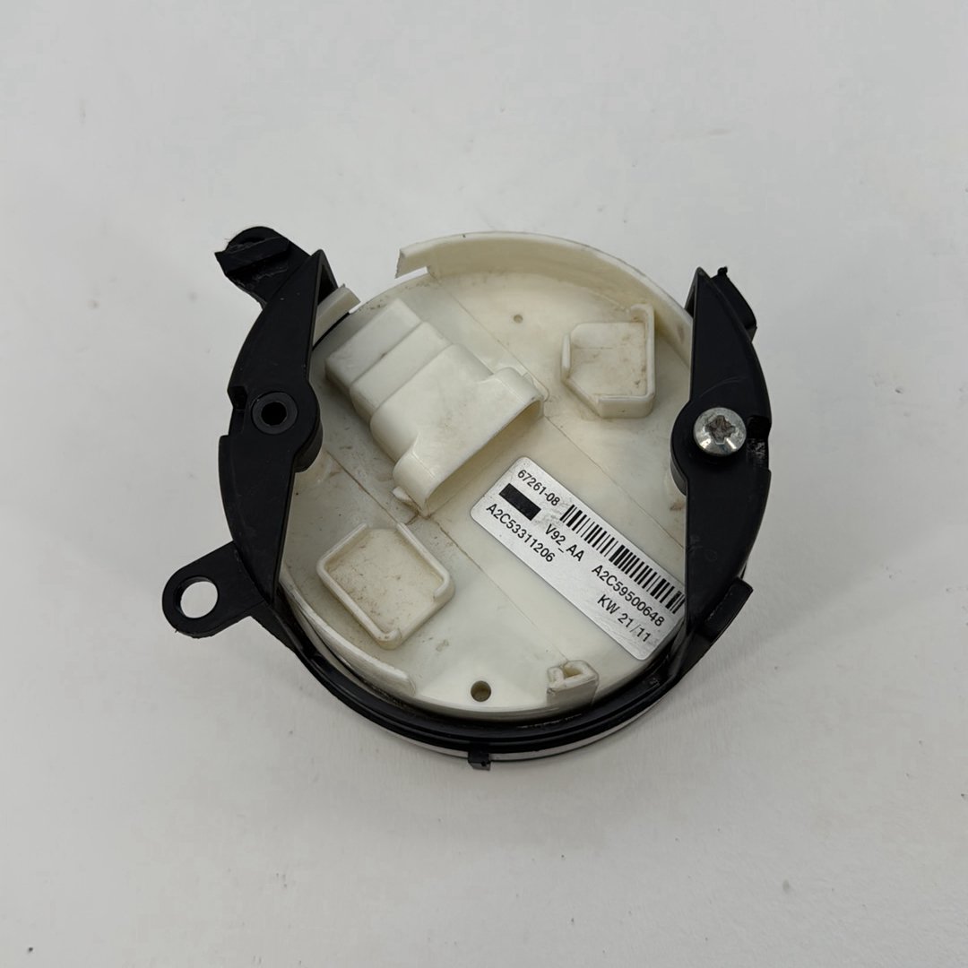 2008 - 2016 Harley-Davidson Touring Street Glide Speedo Speedometer Gauge Cluster  	67261-08