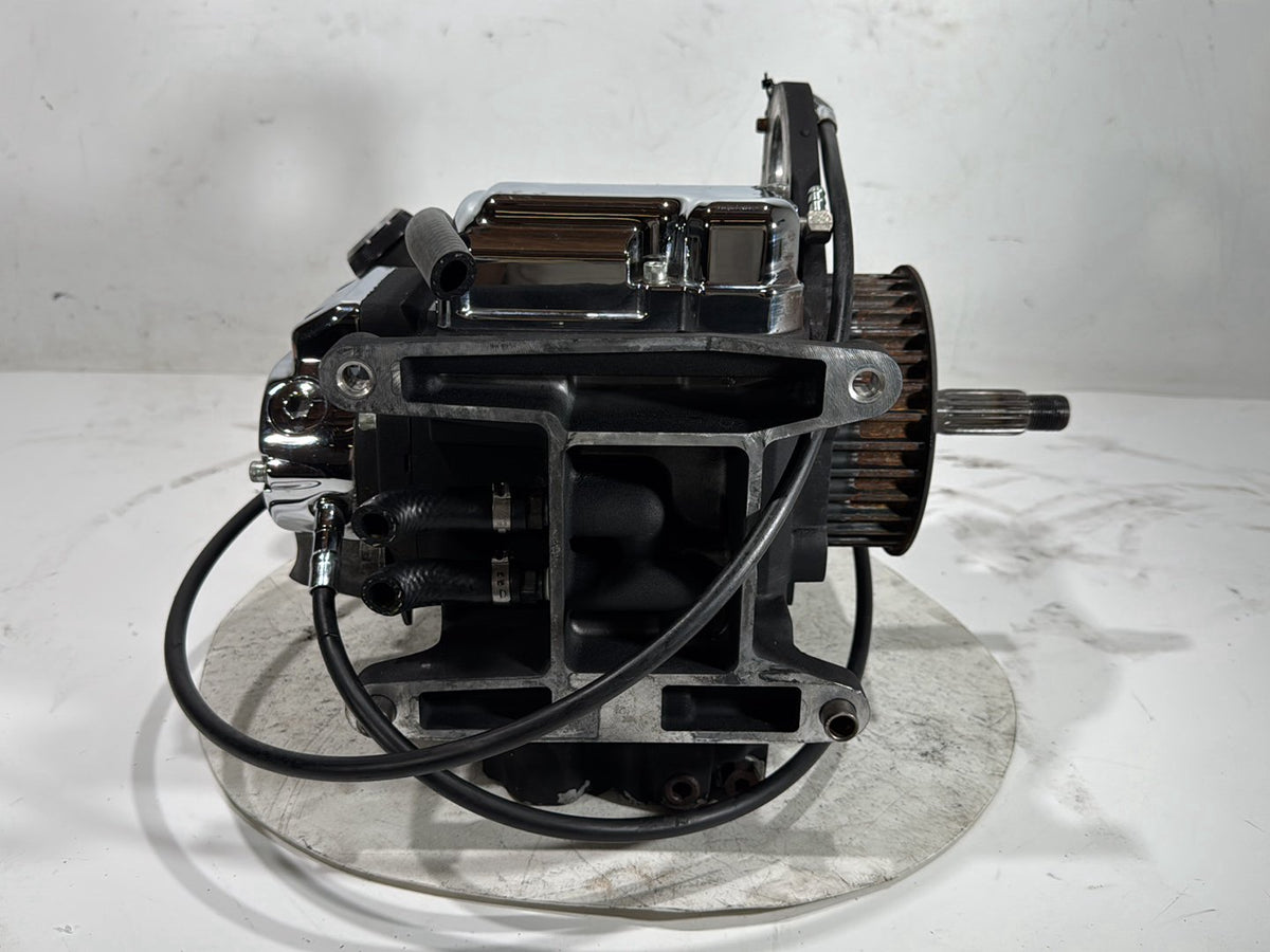 2006 Harley Street Glide Touring FLHXI OEM 5 Speed Transmission Gearbox 10K