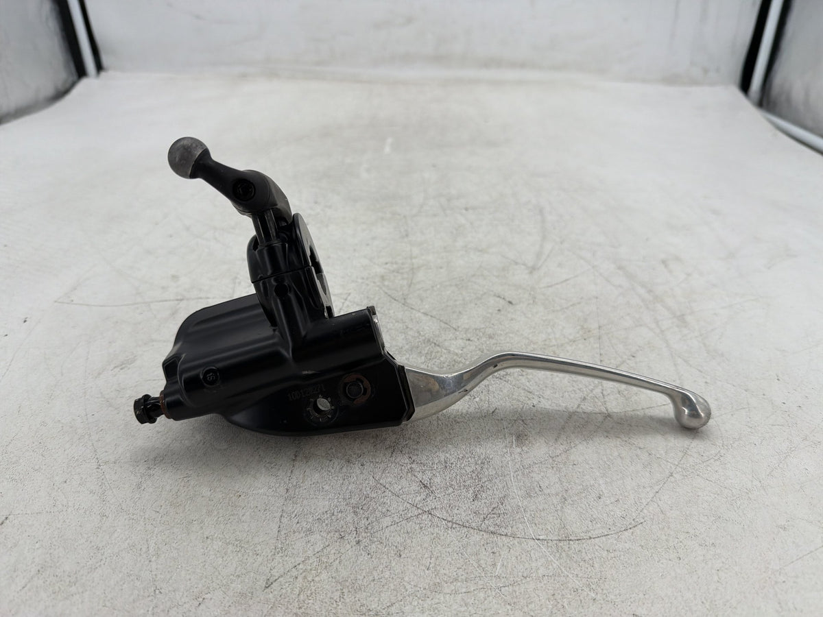 2010 Harley Electra Glide Touring OEM Front Right Brake Lever Master Cylinder