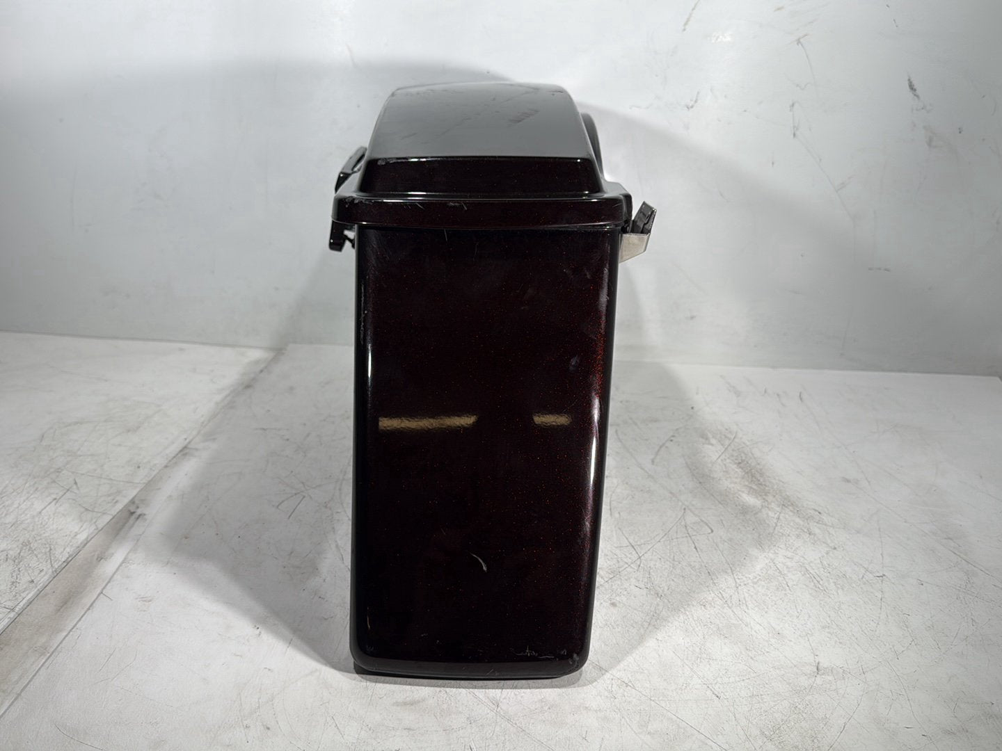 2011 Harley Street Glide Touring FLHX OEM Left 1 Saddlebag Luggage NO Key