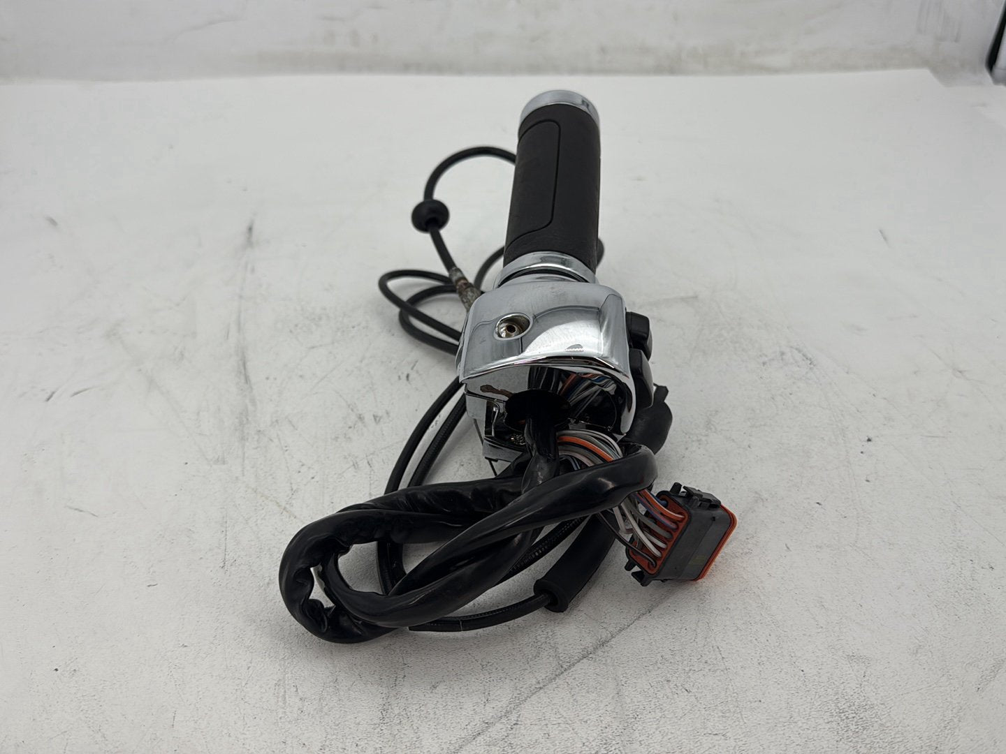 2003 Harley Electra Glide Touring Ultra FLHTCUI OEM Right Engine Start Kill Switches Controls