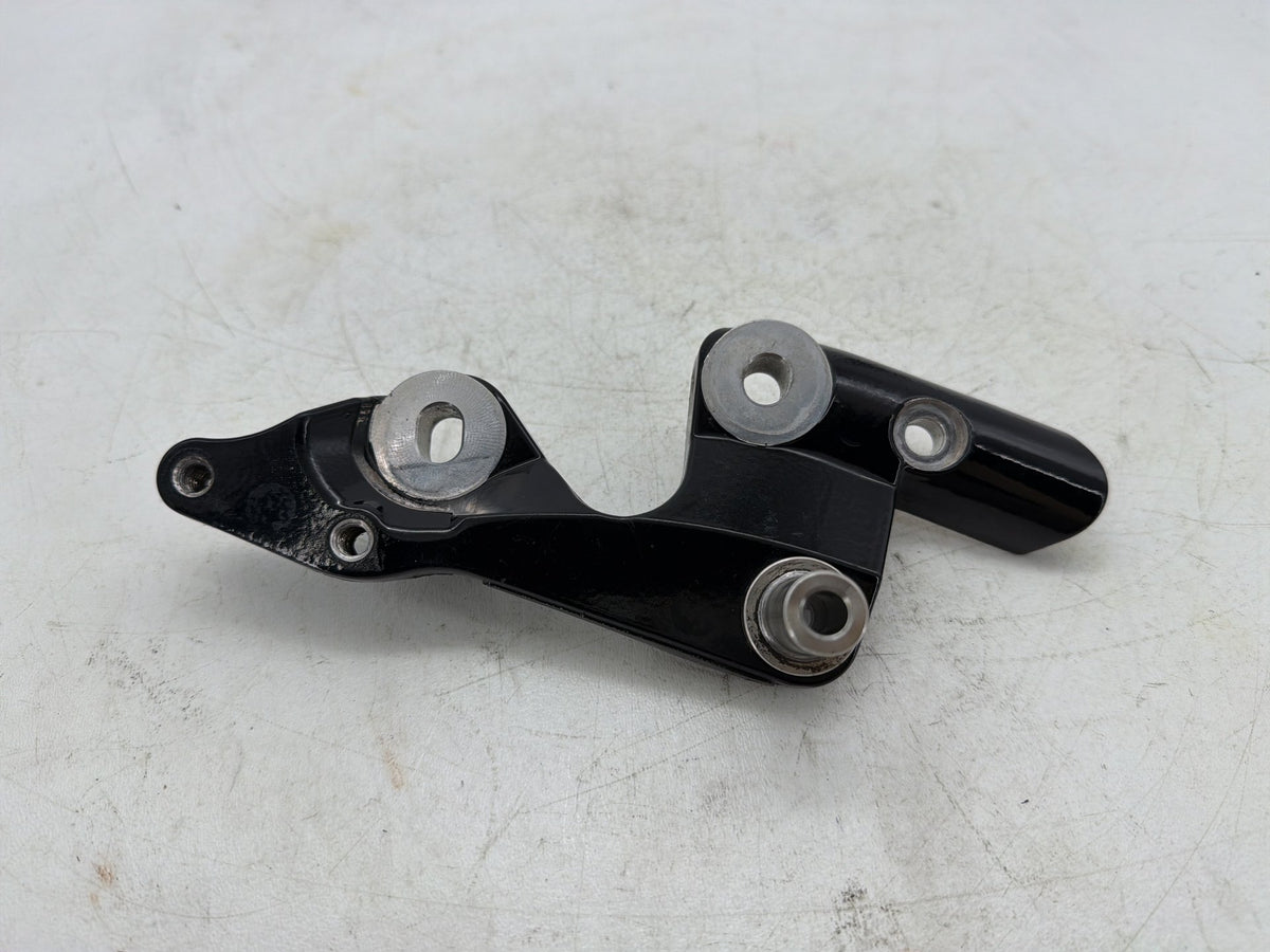 2020 Harley Softail Standard FXST OEM Mount Bracket Support Holder