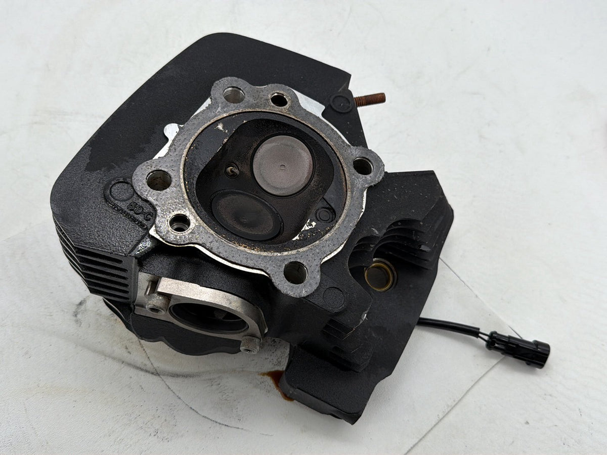 2014 Harley Street Glide Touring FLHXS OEM Rear Twin Cam Engine Cylinder Head