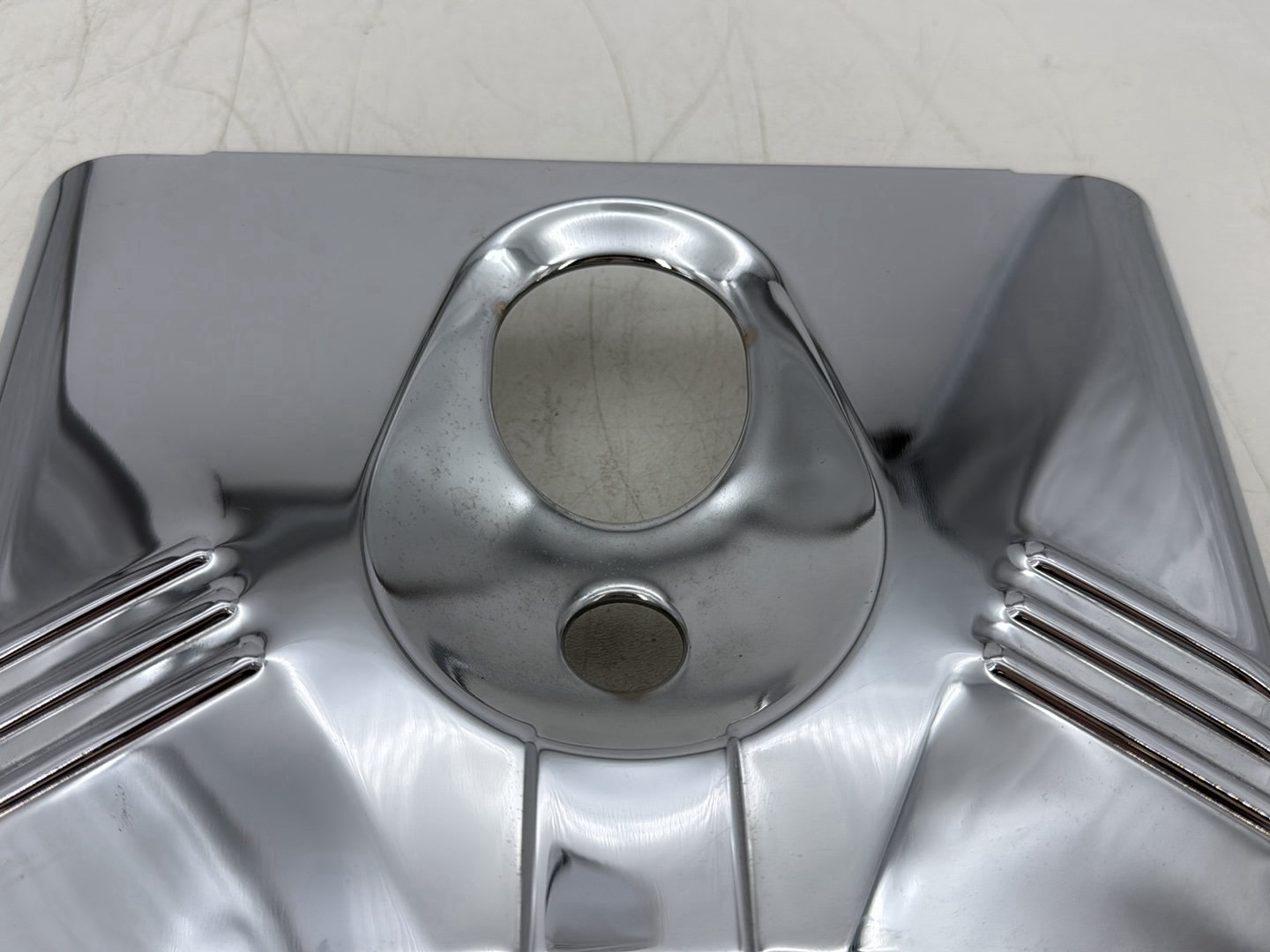 2006 Harley Softail FLSTCI Heritage Classic OEM Front Upper Nacelle Headlight Cover Panel