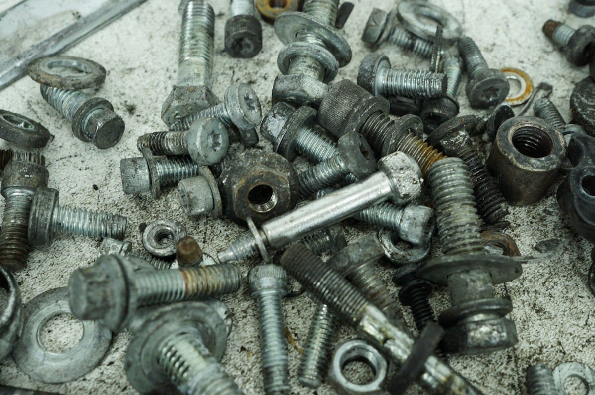 2008 Harley-Davidson Touring FLHT - Hardware Bolts Nuts & Brackets